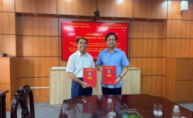 Lễ bàn giao công trình thuộc Dự án Kiên Giang và Cà Mau giữa Ban Quản lý Trung ương các Dự án Thủy lợi và Sở Nông nghiệp và Môi trường tỉnh Cà Mau